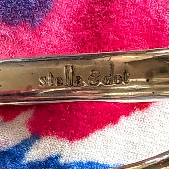 Stella & Dot silver tone open cuff bracelet - Picture 6 of 6